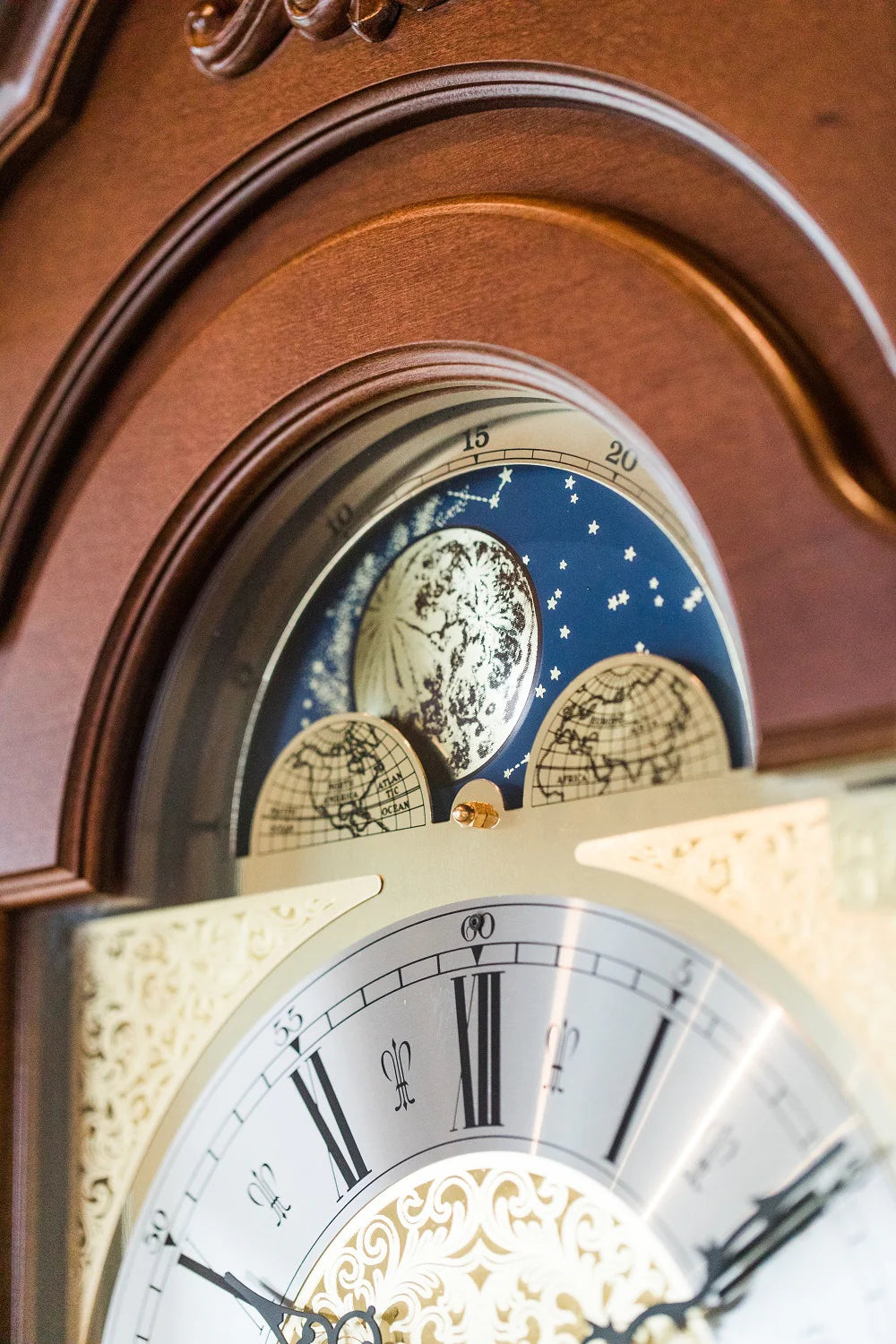 Helmle Grandfather Clock 01231-030451