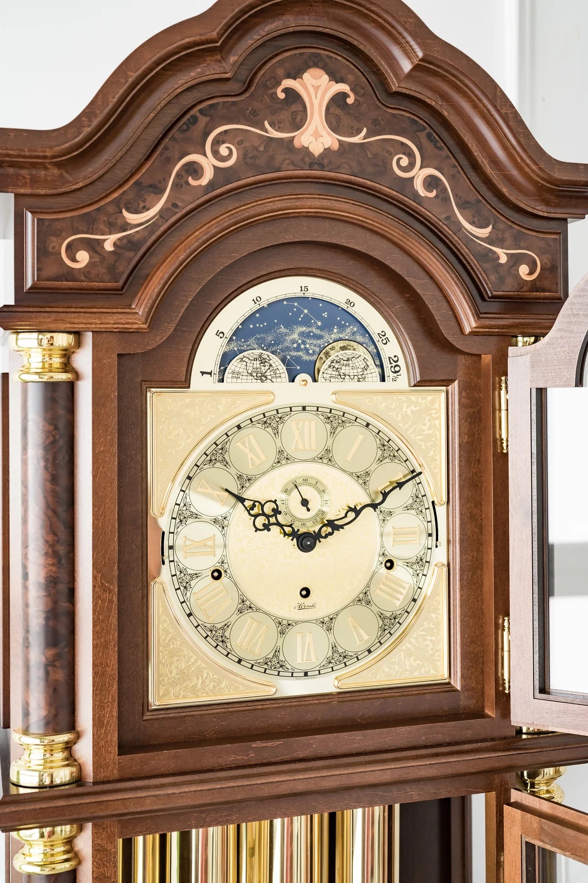 Helmle Grandfather Clock 01131-031171