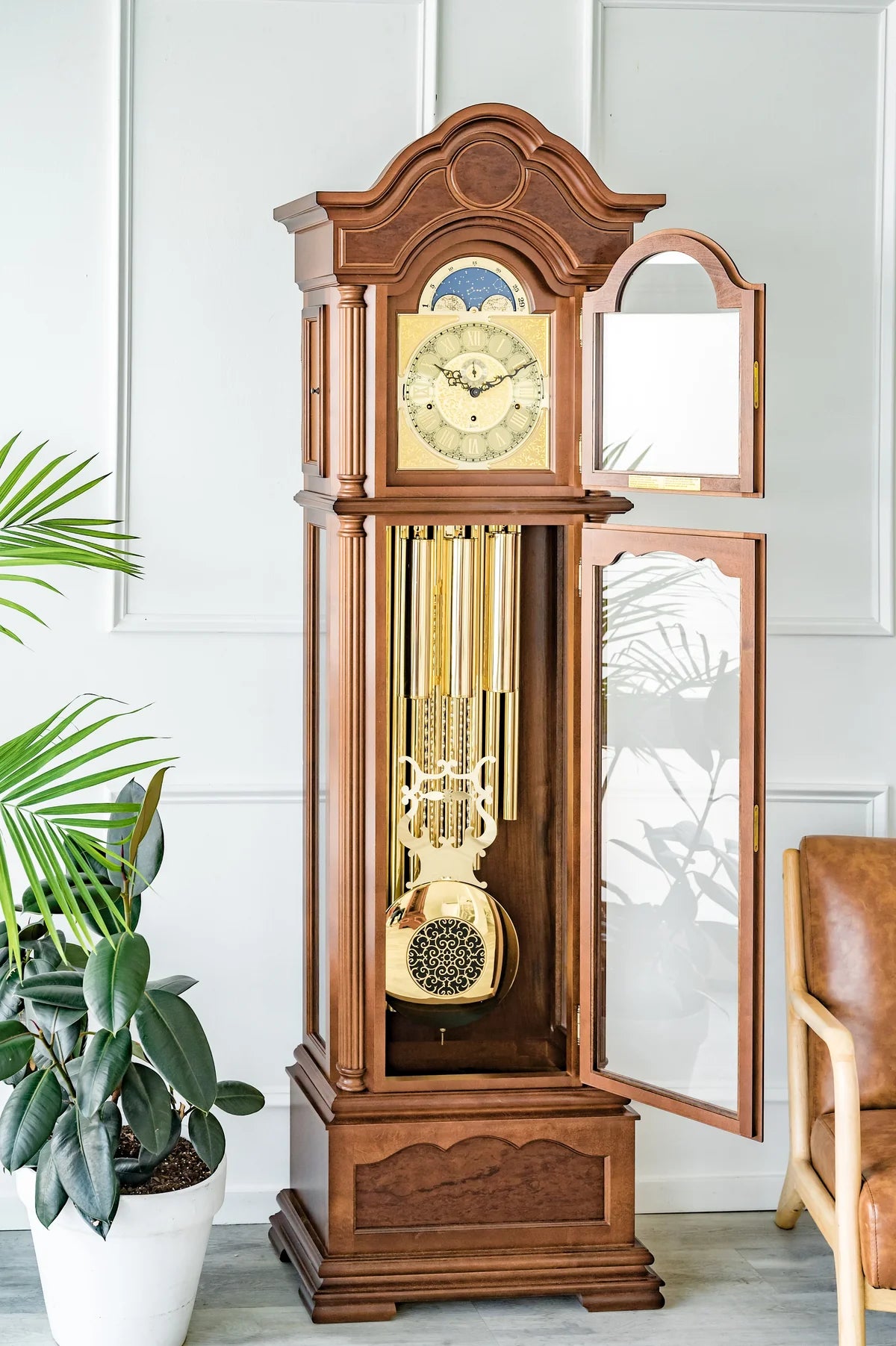 Helmle Grandfather Clock 01093-031171