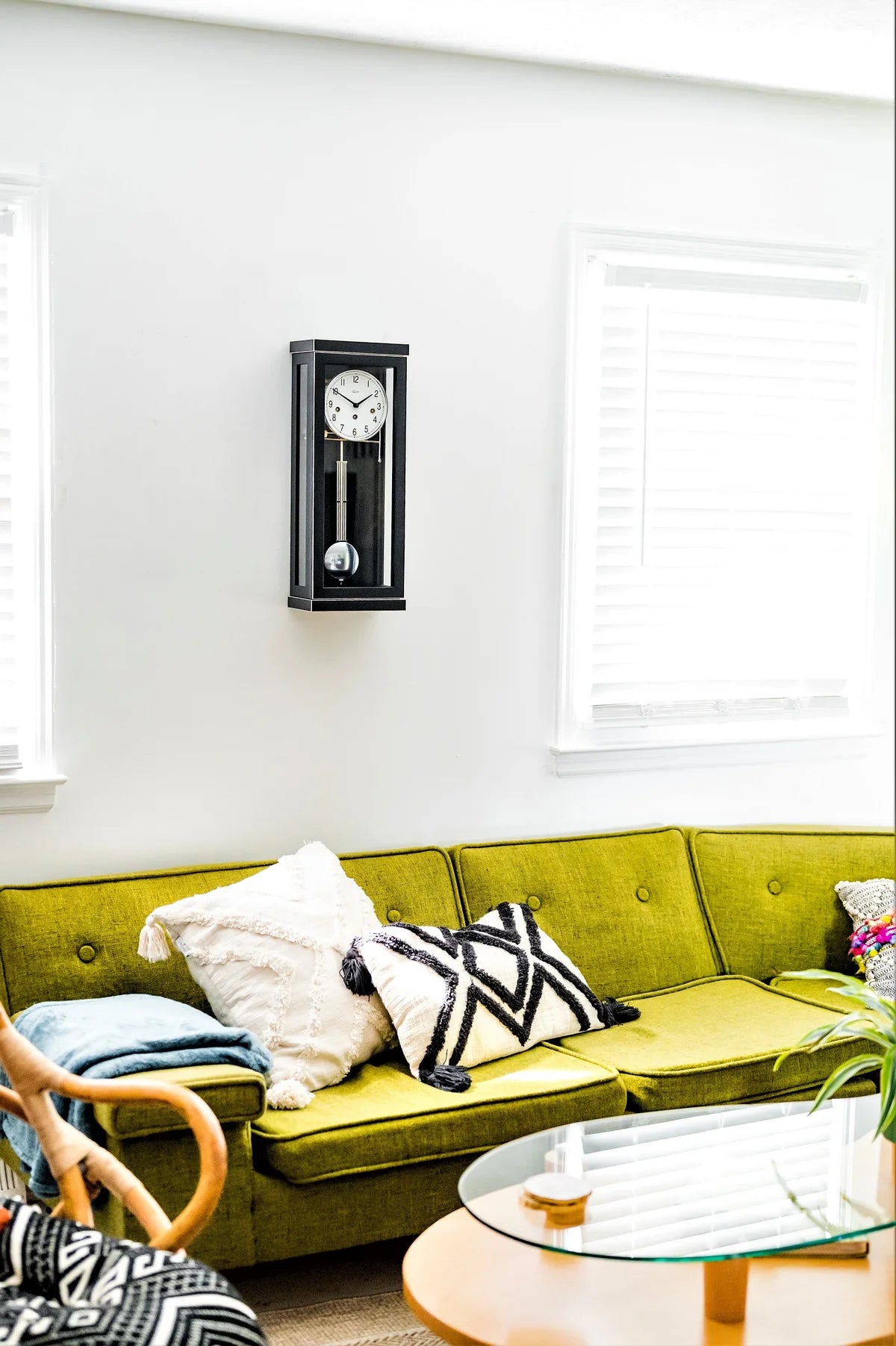Hermle Regulator (mechanical pendulum clock) 70989